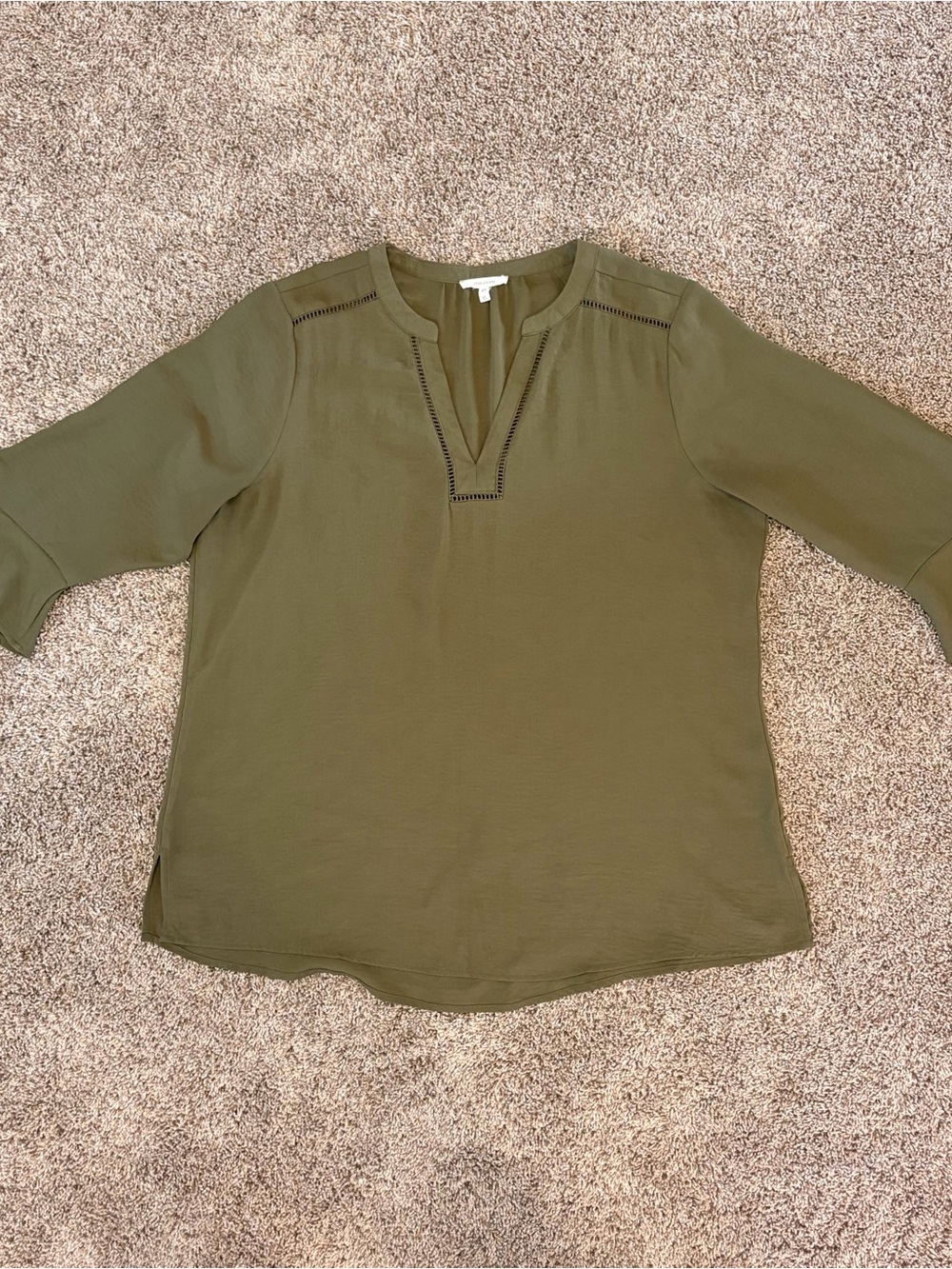 Maurice’s Olive Green Women’s V-Neck Blouse, Size XL